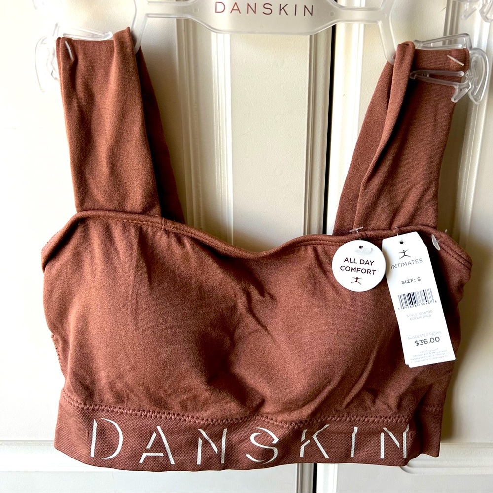 2 NEW Danskin Square Neck Padded Bras / Bralettes 🤎